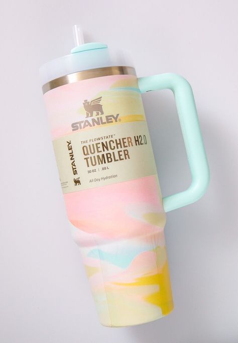 Stanley Quencher H2.0 Tumbler Cup 40oz/1.18L Stainless Steel Tumbler with Straw Lid - Double Wall Vacuum Insulated Car Travel Mug