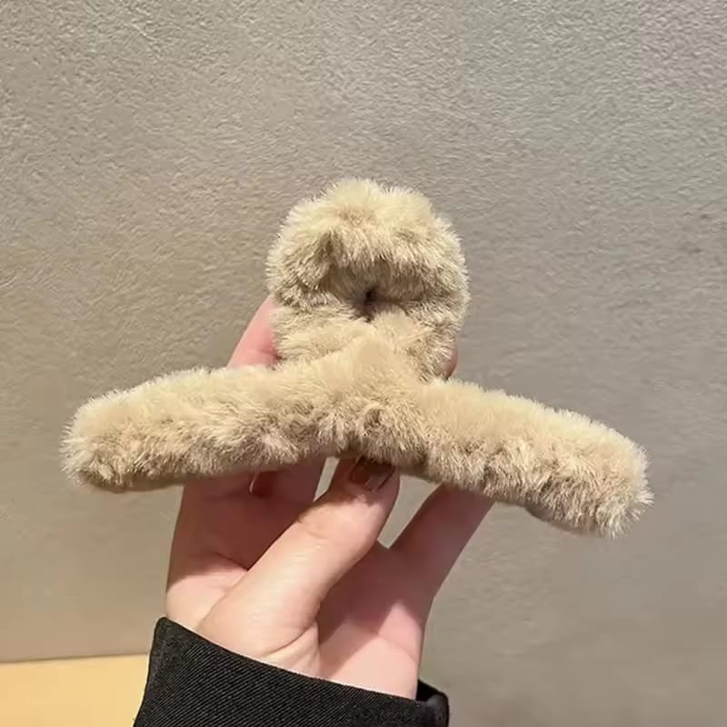 Furr faux Hair clip